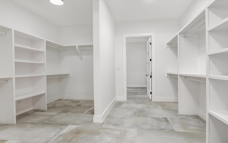 172 Westgate Loop, Horseshoe Bay, TX 78657, 4 Bedrooms Bedrooms, ,3 BathroomsBathrooms,Residential,For Sale,172 Westgate Loop,170463