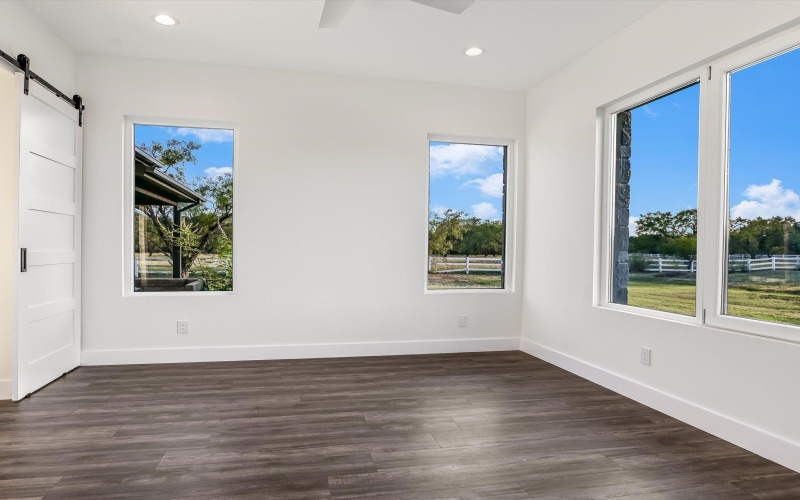 172 Westgate Loop, Horseshoe Bay, TX 78657, 4 Bedrooms Bedrooms, ,3 BathroomsBathrooms,Residential,For Sale,172 Westgate Loop,170463