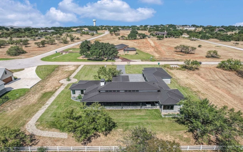 172 Westgate Loop, Horseshoe Bay, TX 78657, 4 Bedrooms Bedrooms, ,3 BathroomsBathrooms,Residential,For Sale,172 Westgate Loop,170463
