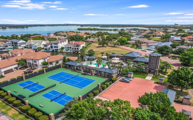 109 Island Court, Horseshoe Bay, TX 78657, 4 Bedrooms Bedrooms, ,5 BathroomsBathrooms,Residential,For Sale,109 Island Court,170695