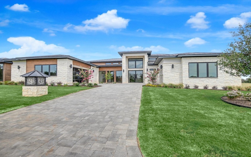 109 Island Court, Horseshoe Bay, TX 78657, 4 Bedrooms Bedrooms, ,5 BathroomsBathrooms,Residential,For Sale,109 Island Court,170695