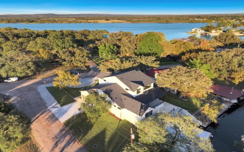 300 Deer Drive, Sunrise Beach, TX 78643, 5 Bedrooms Bedrooms, ,5 BathroomsBathrooms,Residential,For Sale,300 Deer Drive,171164