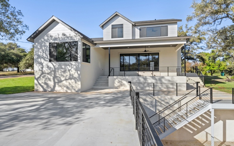 300 Deer Drive, Sunrise Beach, TX 78643, 5 Bedrooms Bedrooms, ,5 BathroomsBathrooms,Residential,For Sale,300 Deer Drive,171164