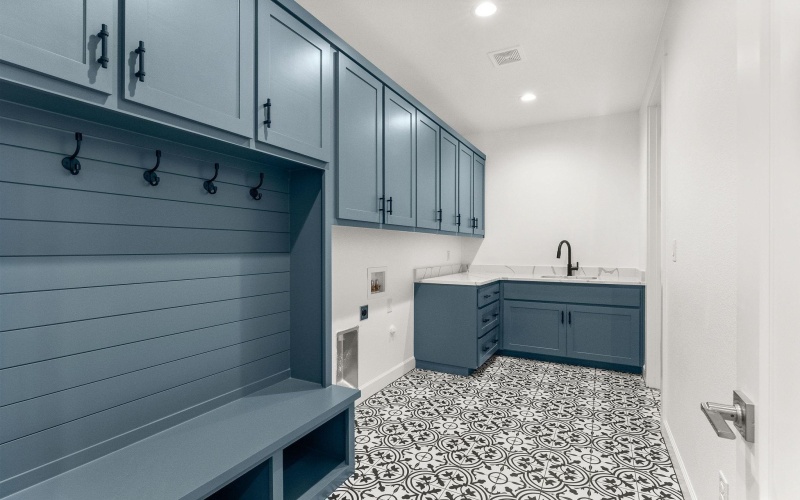 121 Black Diamond Drive, Kingsland, TX 78639, 4 Bedrooms Bedrooms, ,3 BathroomsBathrooms,Residential,For Sale,121 Black Diamond Drive,171270