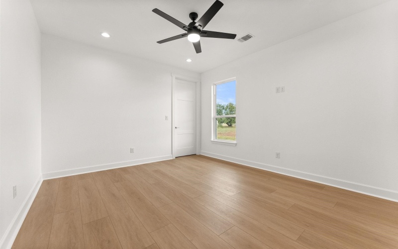 121 Black Diamond Drive, Kingsland, TX 78639, 4 Bedrooms Bedrooms, ,3 BathroomsBathrooms,Residential,For Sale,121 Black Diamond Drive,171270