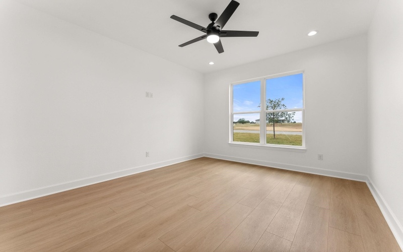 121 Black Diamond Drive, Kingsland, TX 78639, 4 Bedrooms Bedrooms, ,3 BathroomsBathrooms,Residential,For Sale,121 Black Diamond Drive,171270