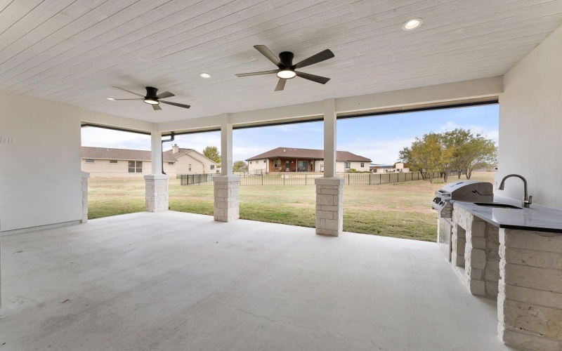 121 Black Diamond Drive, Kingsland, TX 78639, 4 Bedrooms Bedrooms, ,3 BathroomsBathrooms,Residential,For Sale,121 Black Diamond Drive,171270