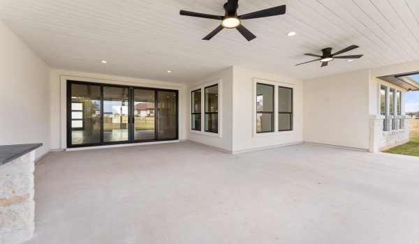 121 Black Diamond Drive, Kingsland, TX 78639, 4 Bedrooms Bedrooms, ,3 BathroomsBathrooms,Residential,For Sale,121 Black Diamond Drive,171270