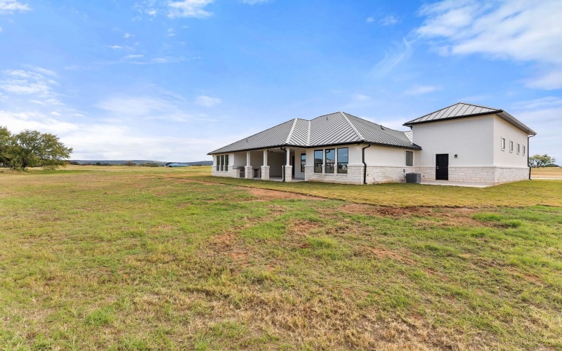 121 Black Diamond Drive, Kingsland, TX 78639, 4 Bedrooms Bedrooms, ,3 BathroomsBathrooms,Residential,For Sale,121 Black Diamond Drive,171270