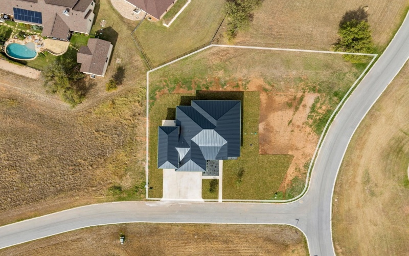 121 Black Diamond Drive, Kingsland, TX 78639, 4 Bedrooms Bedrooms, ,3 BathroomsBathrooms,Residential,For Sale,121 Black Diamond Drive,171270