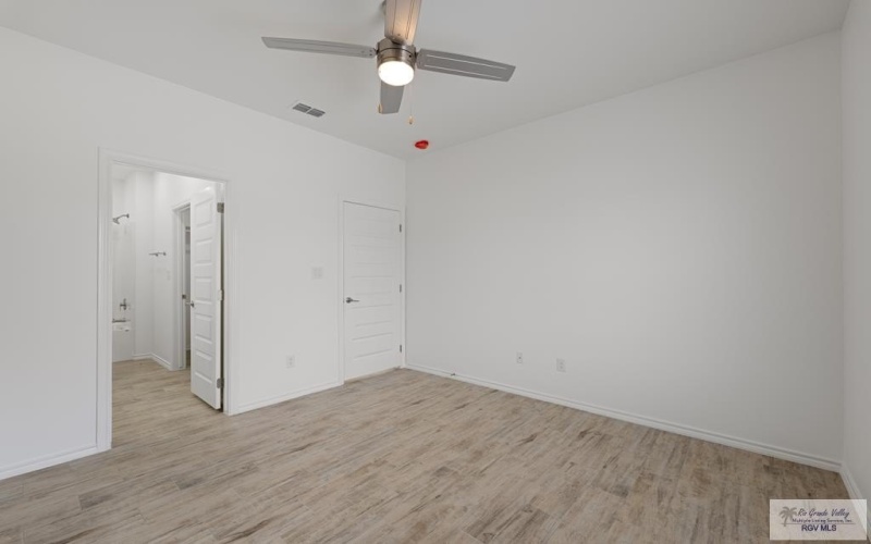 2921 MARIA DR, LA FERIA, TX 78559, 3 Bedrooms Bedrooms, ,2 BathroomsBathrooms,Residential,For Sale,2921 MARIA DR,29750155