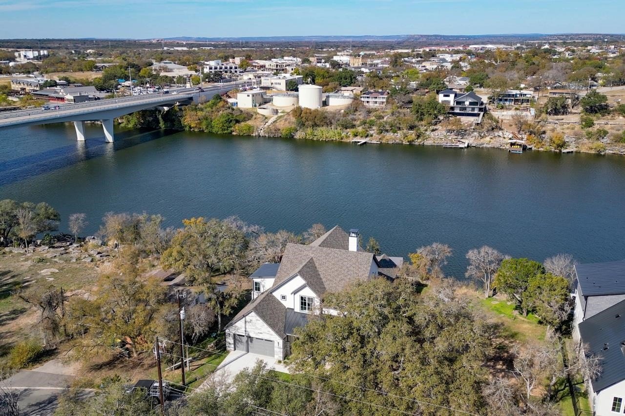112 Los Escondidos, Marble Falls, TX 78654, 5 Bedrooms Bedrooms, ,6 BathroomsBathrooms,Residential,For Sale,112 Los Escondidos,171291