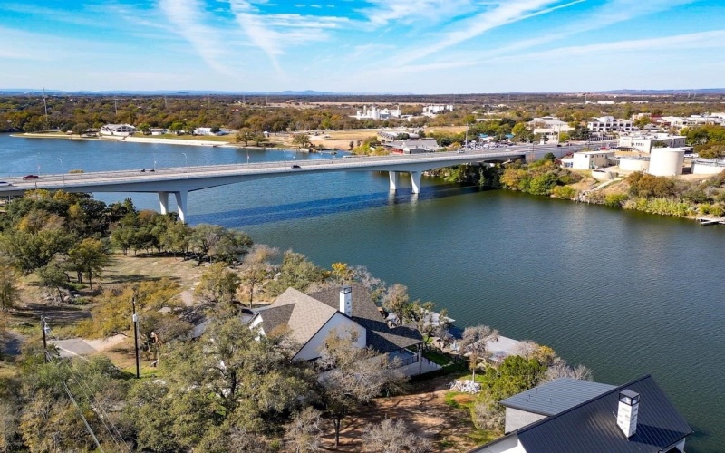 112 Los Escondidos, Marble Falls, TX 78654, 5 Bedrooms Bedrooms, ,6 BathroomsBathrooms,Residential,For Sale,112 Los Escondidos,171291