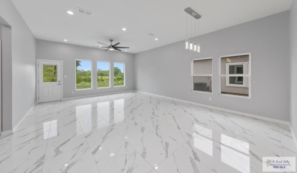 4716 KALINGA LN, BROWNSVILLE, TX 78521, 3 Bedrooms Bedrooms, ,2 BathroomsBathrooms,Residential,For Sale,4716 KALINGA LN,29751144