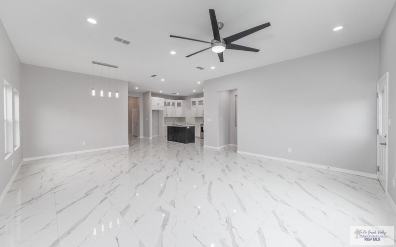 4716 KALINGA LN, BROWNSVILLE, TX 78521, 3 Bedrooms Bedrooms, ,2 BathroomsBathrooms,Residential,For Sale,4716 KALINGA LN,29751144