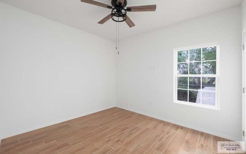 950 E EXPRESSWAY 83, SAN BENITO, TX 78586, ,Residential Multi Family,For Sale,950 E EXPRESSWAY 83,29752042