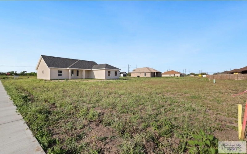 16647 NAPPER LN #1, HARLINGEN, TX 78552, 3 Habitaciones Habitaciones , ,2 BañosBaños,Residential,En Venta,16647 NAPPER LN,29753333