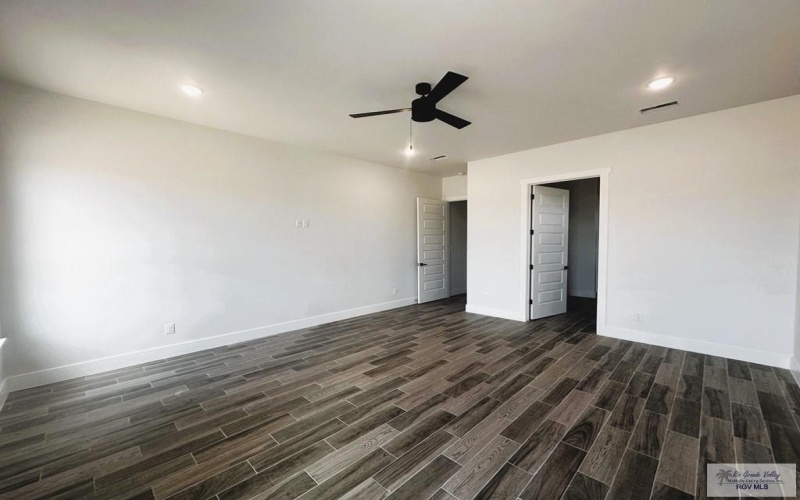 3518 TREASURE HILLS BLVD., HARLINGEN, TX 78550, 4 Habitaciones Habitaciones , ,2 BañosBaños,Residential,En Venta,3518 TREASURE HILLS BLVD.,29753377