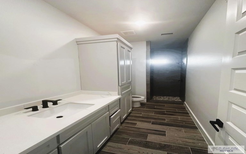 3518 TREASURE HILLS BLVD., HARLINGEN, TX 78550, 4 Habitaciones Habitaciones , ,2 BañosBaños,Residential,En Venta,3518 TREASURE HILLS BLVD.,29753377