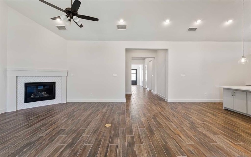 1814 Terraces Boulevard, Rockwall, TX 75087, 4 Bedrooms Bedrooms, ,3 BathroomsBathrooms,Residential,For Sale,1814 Terraces Boulevard,20868848