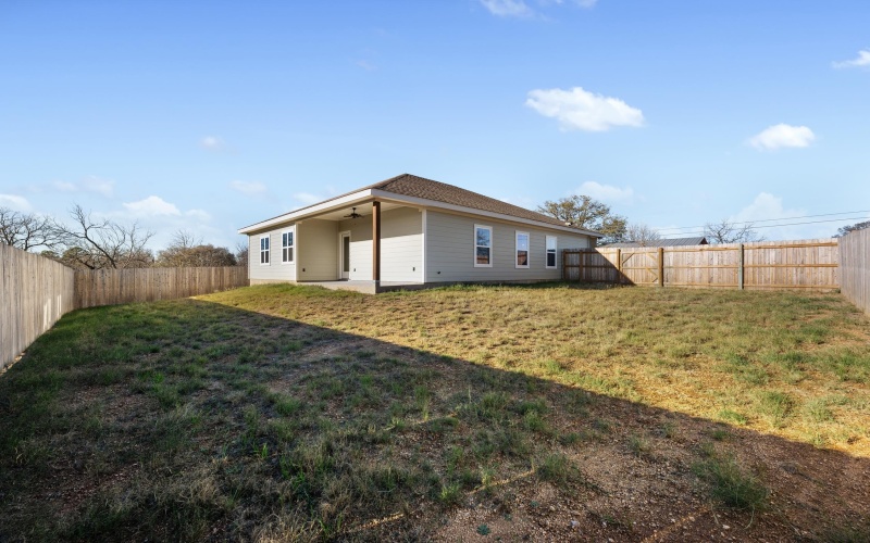221 Norwood Dr Drive, Granite Shoals, TX 78654, 3 Bedrooms Bedrooms, ,2 BathroomsBathrooms,Residential,For Sale,221 Norwood Dr Drive,171531
