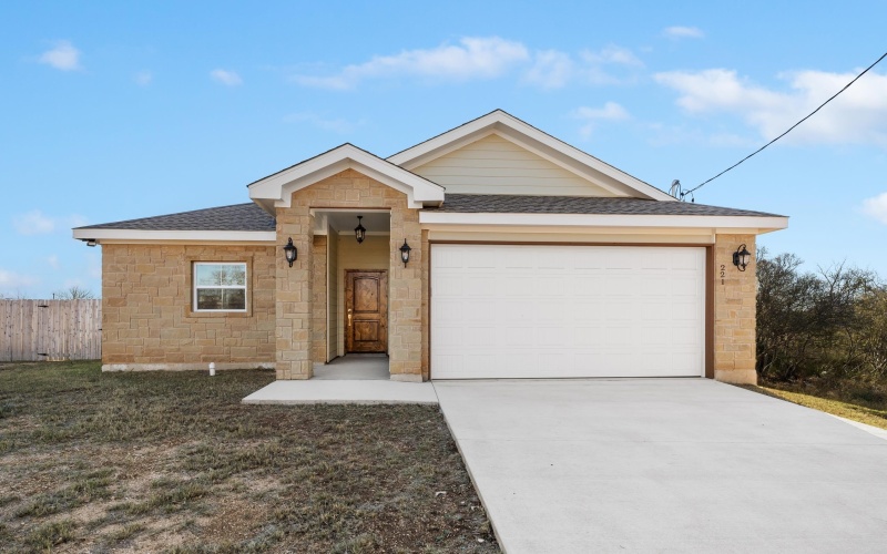 221 Norwood Dr Drive, Granite Shoals, TX 78654, 3 Bedrooms Bedrooms, ,2 BathroomsBathrooms,Residential,For Sale,221 Norwood Dr Drive,171531