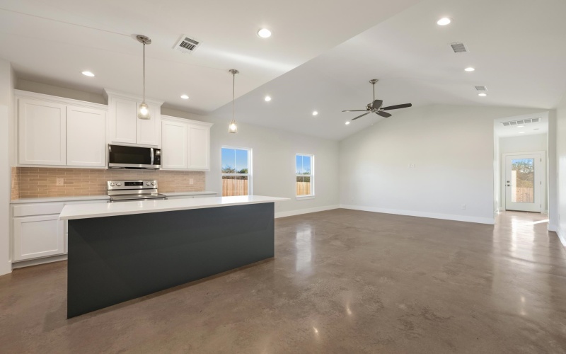 221 Norwood Dr Drive, Granite Shoals, TX 78654, 3 Bedrooms Bedrooms, ,2 BathroomsBathrooms,Residential,For Sale,221 Norwood Dr Drive,171531