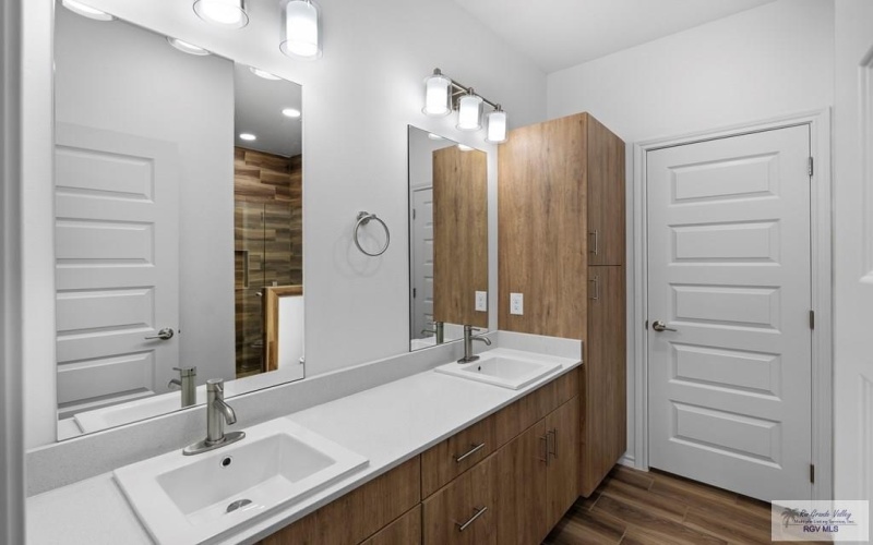 1602 HOPE DR., MERCEDES, TX 78570, 4 Habitaciones Habitaciones , ,2 BañosBaños,Residential,En Venta,1602 HOPE DR.,29757444