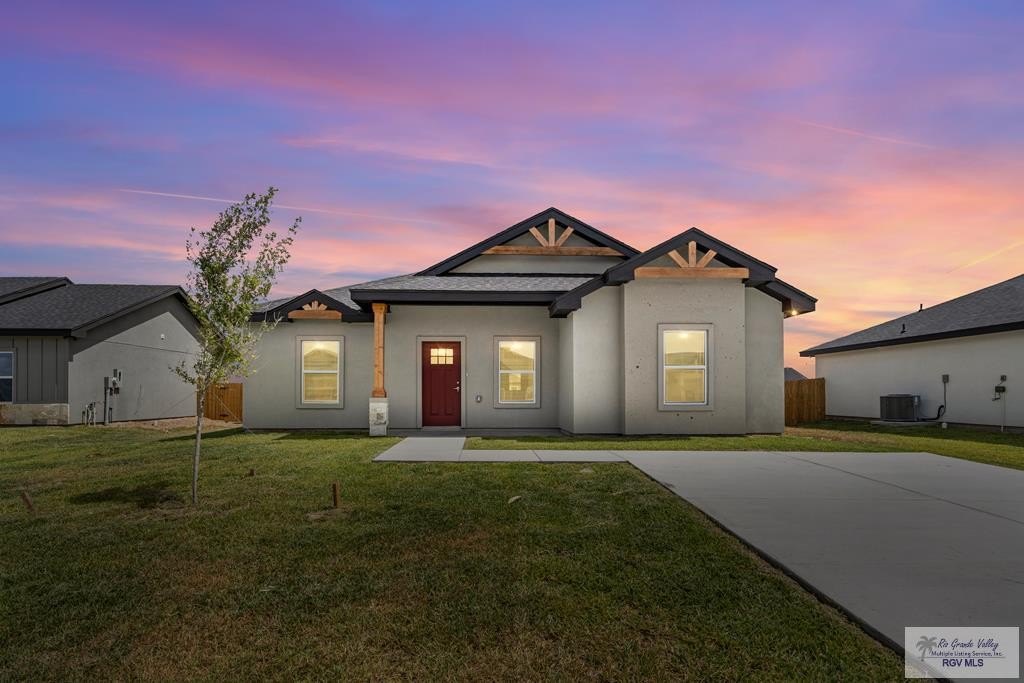 1802 HOPE DR., MERCEDES, TX 78570, 4 Bedrooms Bedrooms, ,2 BathroomsBathrooms,Residential,For Sale,1802 HOPE DR.,29757530