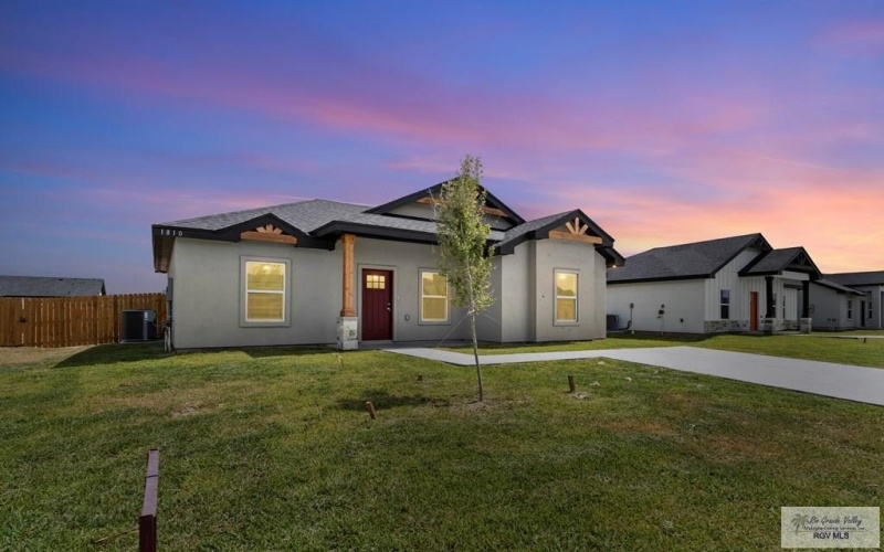 1802 HOPE DR., MERCEDES, TX 78570, 4 Bedrooms Bedrooms, ,2 BathroomsBathrooms,Residential,For Sale,1802 HOPE DR.,29757530