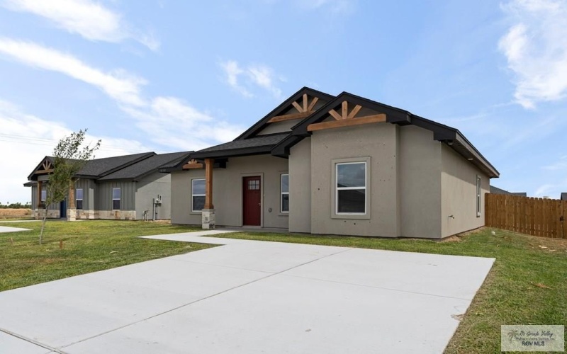 1802 HOPE DR., MERCEDES, TX 78570, 4 Bedrooms Bedrooms, ,2 BathroomsBathrooms,Residential,For Sale,1802 HOPE DR.,29757530