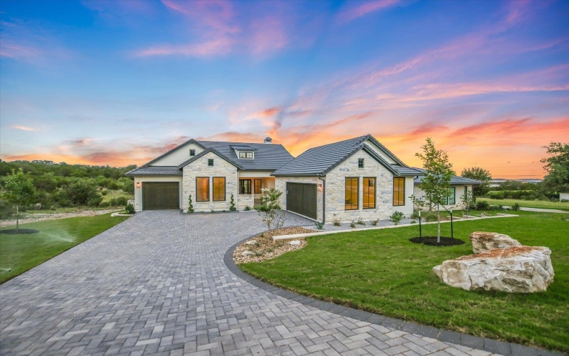 112 Nattie Woods, Horseshoe Bay, TX 78657, 4 Bedrooms Bedrooms, ,5 BathroomsBathrooms,Residential,For Sale,112 Nattie Woods,171596
