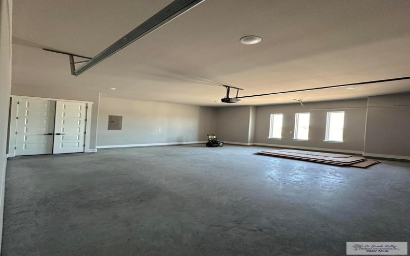 3406 KELSEY CT., HARLINGEN, TX 78550, 5 Bedrooms Bedrooms, ,3 BathroomsBathrooms,Residential,For Sale,3406 KELSEY CT.,29758327