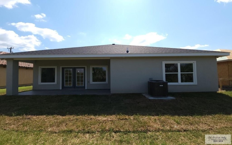 108 E ESCANDON AVE., RANCHO VIEJO, TX 78575, 3 Bedrooms Bedrooms, ,2 BathroomsBathrooms,Residential Lease,For Rent,108 E ESCANDON AVE.,29758360