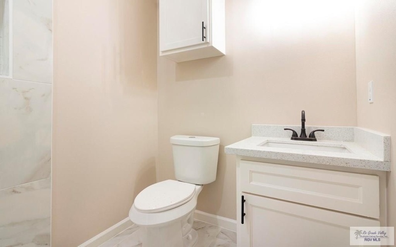 1351 ALAMO ST, SAN BENITO, TX 78586, 4 Habitaciones Habitaciones , ,3 BañosBaños,Residential,En Venta,1351 ALAMO ST,29758462