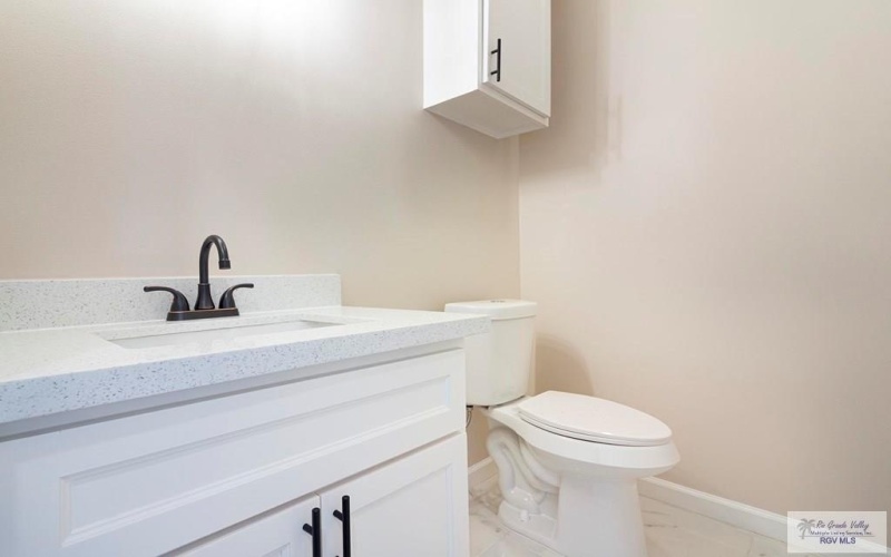 1351 ALAMO ST, SAN BENITO, TX 78586, 4 Habitaciones Habitaciones , ,3 BañosBaños,Residential,En Venta,1351 ALAMO ST,29758462