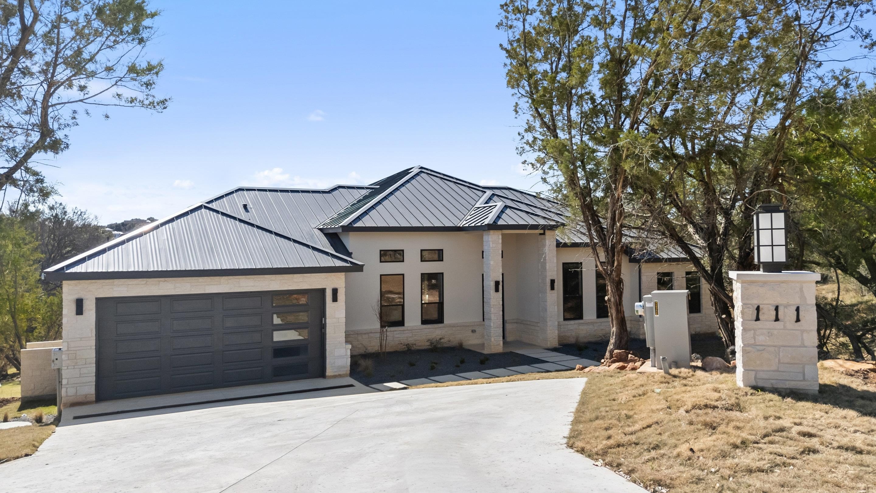 111 N Big Sky, Horseshoe Bay, TX 78657, 4 Bedrooms Bedrooms, ,2 BathroomsBathrooms,Residential,For Sale,111 N Big Sky,171675