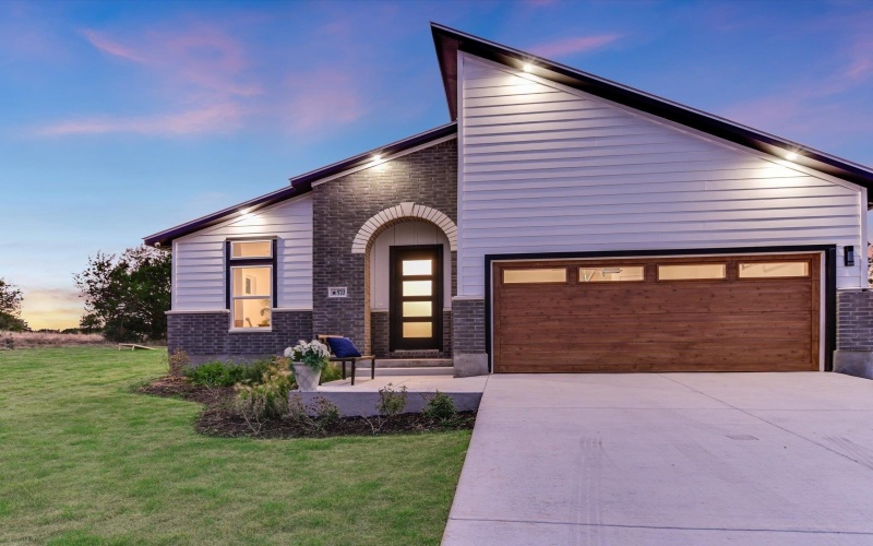 570 Quick Draw, Horseshoe Bay, TX 78657, 4 Bedrooms Bedrooms, ,2 BathroomsBathrooms,Residential,For Sale,570 Quick Draw,171698