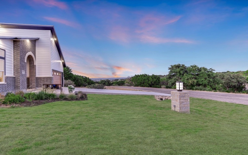 570 Quick Draw, Horseshoe Bay, TX 78657, 4 Bedrooms Bedrooms, ,2 BathroomsBathrooms,Residential,For Sale,570 Quick Draw,171698