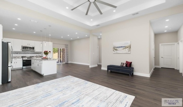 6121 GUADALUPE RIVER ST., BROWNSVILLE, TX 78521, 3 Bedrooms Bedrooms, ,2 BathroomsBathrooms,Residential,For Sale,6121 GUADALUPE RIVER ST.,29760979