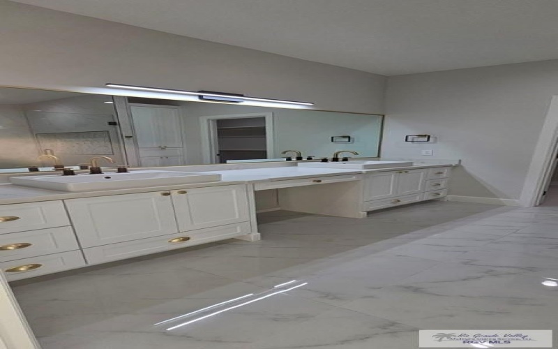 27542 SANDSTONE CT, SAN BENITO, TX 78586, 4 Bedrooms Bedrooms, ,3 BathroomsBathrooms,Residential,For Sale,27542 SANDSTONE CT,29761265