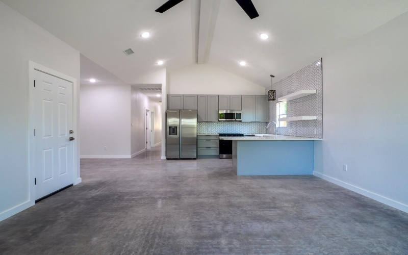 307 Cedarhill, Granite Shoals, TX 78654, 3 Bedrooms Bedrooms, ,2 BathroomsBathrooms,Residential,For Sale,307 Cedarhill,171809