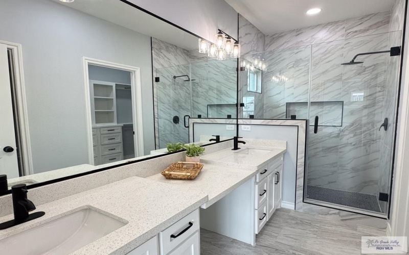 806 BEANKA DR #LOT 42, LA FERIA, TX 78559, 4 Habitaciones Habitaciones , ,2 BañosBaños,Residential,En Venta,806 BEANKA DR,29761350