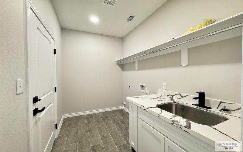 814 BEANKA DR #LOT 43, LA FERIA, TX 78559, 4 Bedrooms Bedrooms, ,2 BathroomsBathrooms,Residential,For Sale,814 BEANKA DR,29761351