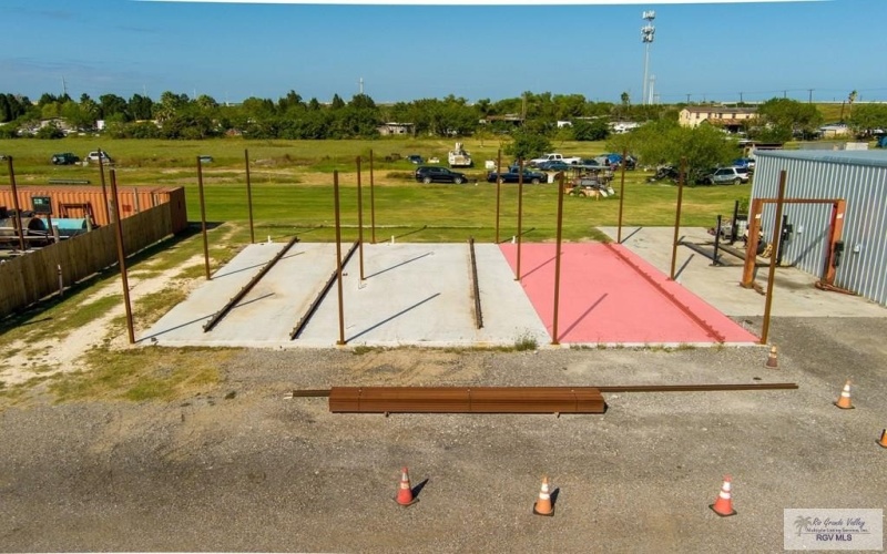 6975 PAREDES LINE RD. #Suite F, BROWNSVILLE, TX 78521, ,Commercial Lease,For Rent,6975 PAREDES LINE RD.,29761375
