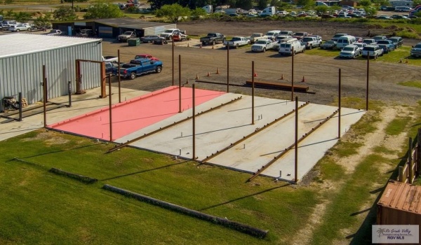 6975 PAREDES LINE RD. #Suite F, BROWNSVILLE, TX 78521, ,Commercial Lease,For Rent,6975 PAREDES LINE RD.,29761375