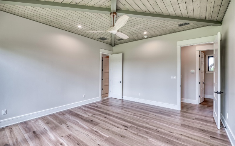 106 Edwards Circle, Horseshoe Bay, TX 78657, 3 Bedrooms Bedrooms, ,5 BathroomsBathrooms,Residential,For Sale,106 Edwards Circle,172076
