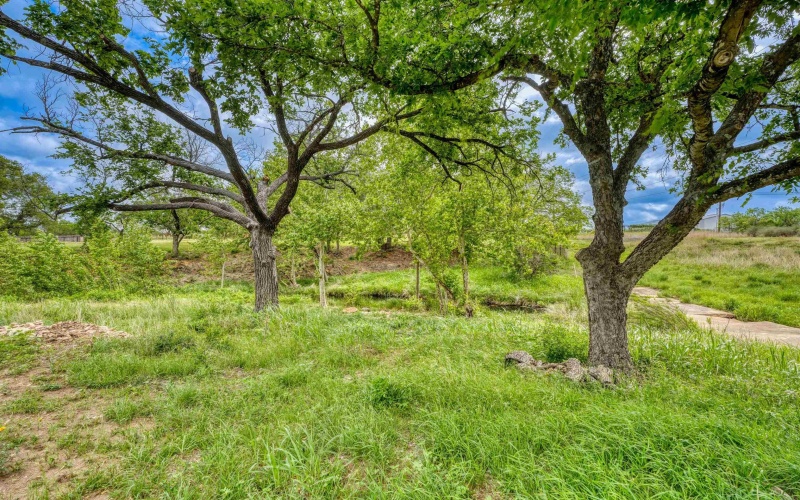 106 Edwards Circle, Horseshoe Bay, TX 78657, 3 Bedrooms Bedrooms, ,5 BathroomsBathrooms,Residential,For Sale,106 Edwards Circle,172076