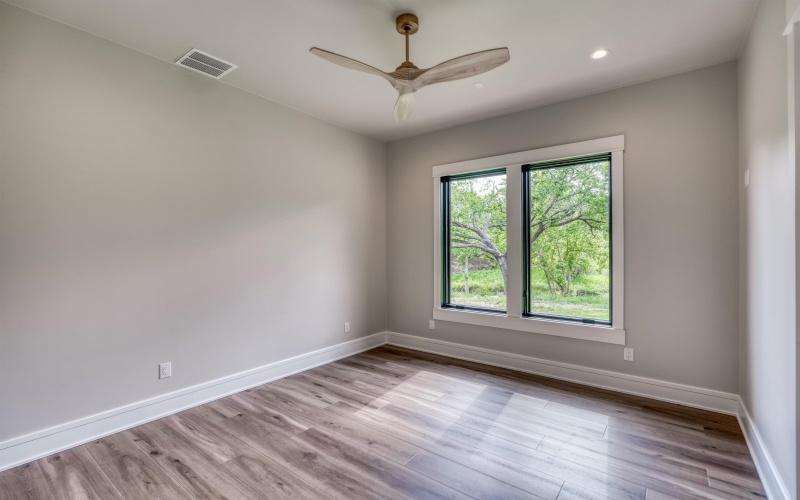 106 Edwards Circle, Horseshoe Bay, TX 78657, 3 Bedrooms Bedrooms, ,5 BathroomsBathrooms,Residential,For Sale,106 Edwards Circle,172076