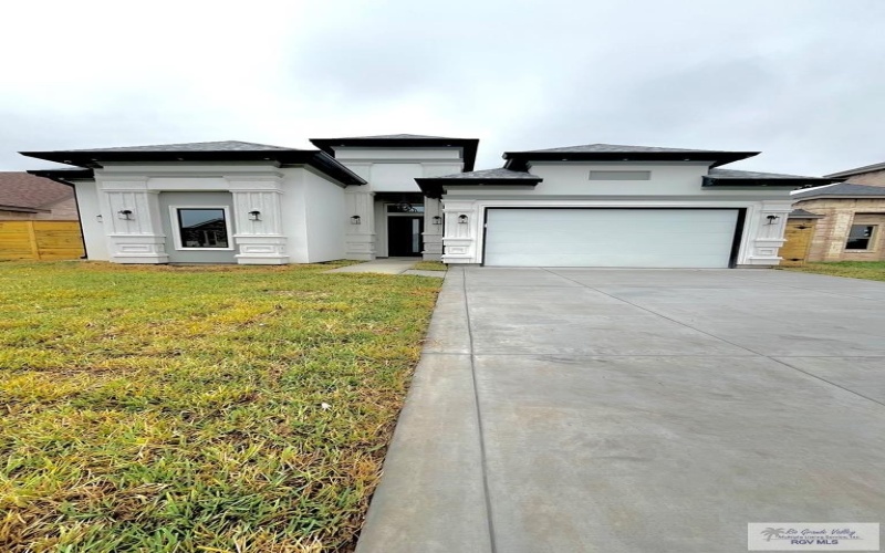 105 JUSTICE CIR, SAN BENITO, TX 78586, 3 Habitaciones Habitaciones , ,3 BañosBaños,Residential,En Venta,105 JUSTICE CIR,29761402